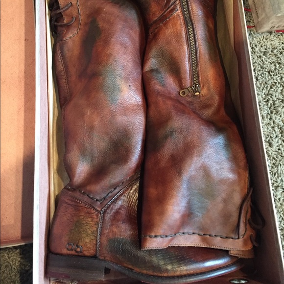 Manchester boots - Picture 1 of 3